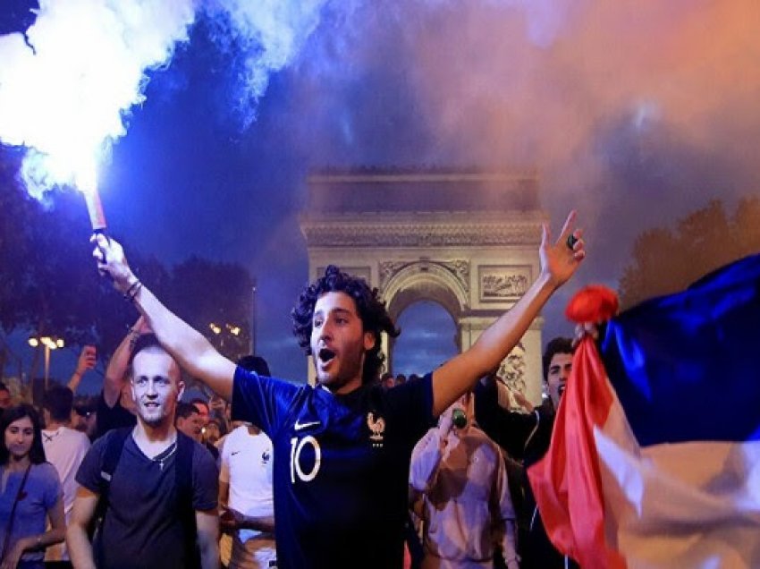 Tifozët francezë ngatërrojnë qytetin, humbin ndeshjen me Hungarinë