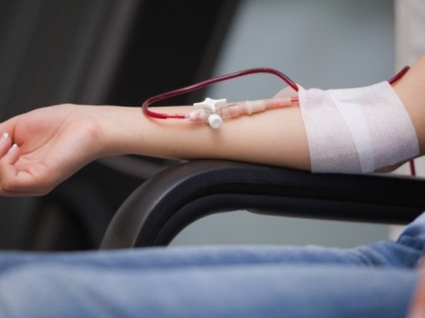 Bie numri i dhuruesve të gjakut në Kosovë