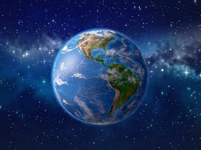 ​Astrobiologët thonë se planeti tokë mund të jetë një ‘qenie inteligjente’ !
