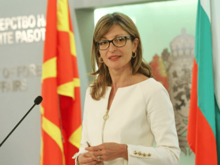 Zakharieva: Ka mbi 100 mijë bullgarë në Maqedoni, ata po frikësohen