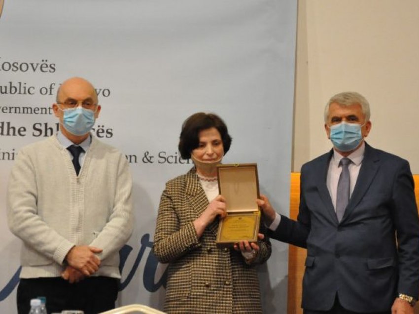 Ministria e Arsimit dhe Shkencës ndan çmimin vjetor “Shaban Jashari”