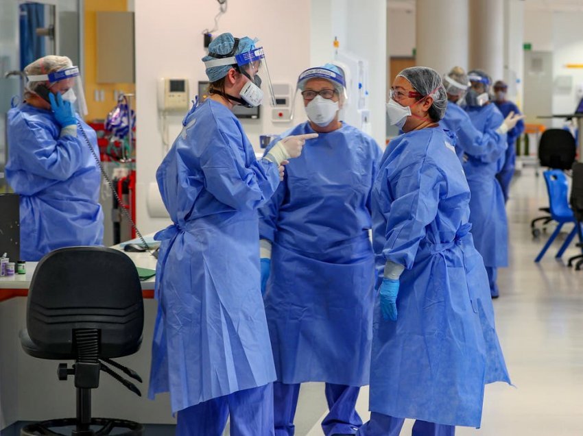 Britania rekruton mijëra infermierë jashtë shtetit në 10 muajt e fundit