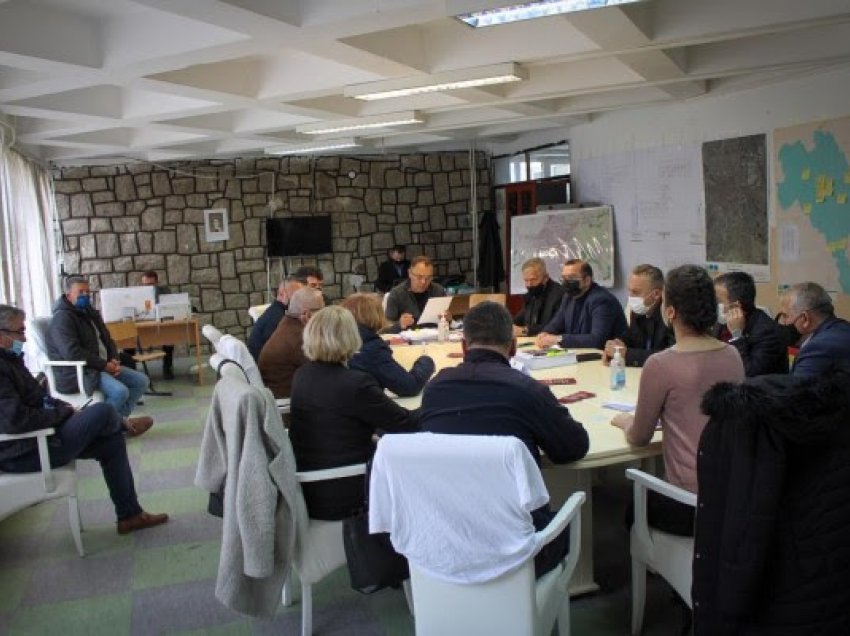 ​89 pacientë të infektuar me COVID-19 po trajtohen në Spitalin e Gjilanit