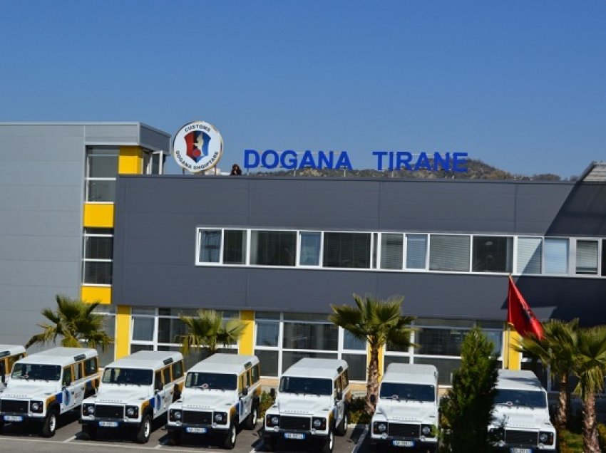 Shkarkohet nga detyra drejtori i Doganës së Tiranës, ja kush do të jetë drejtuesi i ri