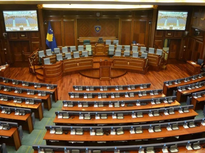 Opozitës i vjen thirrja për votimin e ndryshimit të Ligjit për Zgjedhje