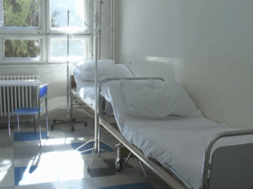 Në covid-qendrat në Shkup për 24 orë janë hospitalizuar 66 pacientë