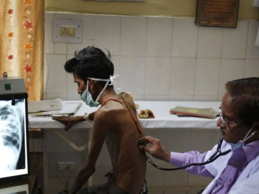 Lufta globale kundër tuberkulozit goditet nga pandemia e Covid-19