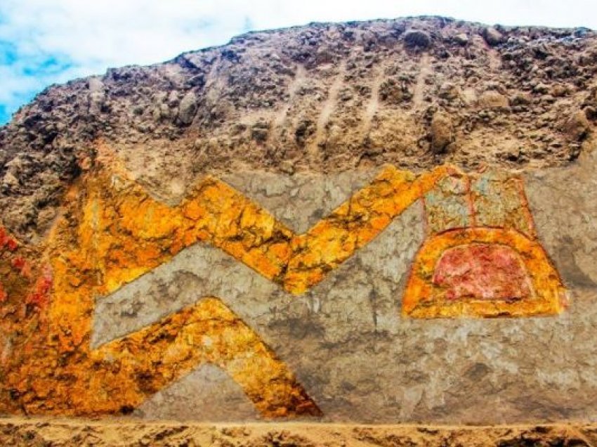 Arkeologët identifikojnë muralin ku paraqitet një perëndi në formën e merimangës