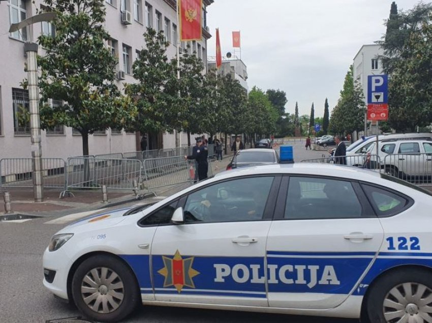 Policia e Vlorës operacion në disa fshatra, kapin vetëm një person me armë pa leje