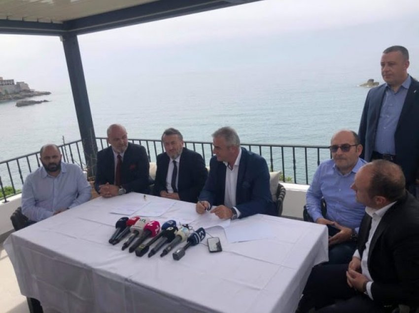 ​OHT dhe Drejtoria e Turizimit në Ulqin nënshkruajnë marrëveshje bashkëpunimi