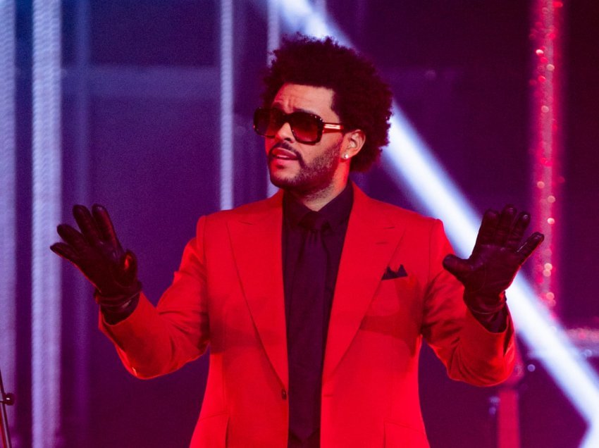 U ndryshuan rregullat për shkak të tij, por The Weeknd nuk i del inati me “Grammy Awards”