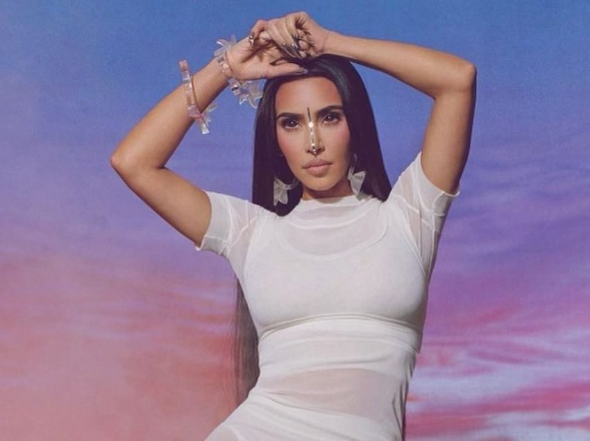 Kim Kardashian zbulon se ajo është ‘gati të jetë e lumtur përsëri’ pas divorcit me Kanye West