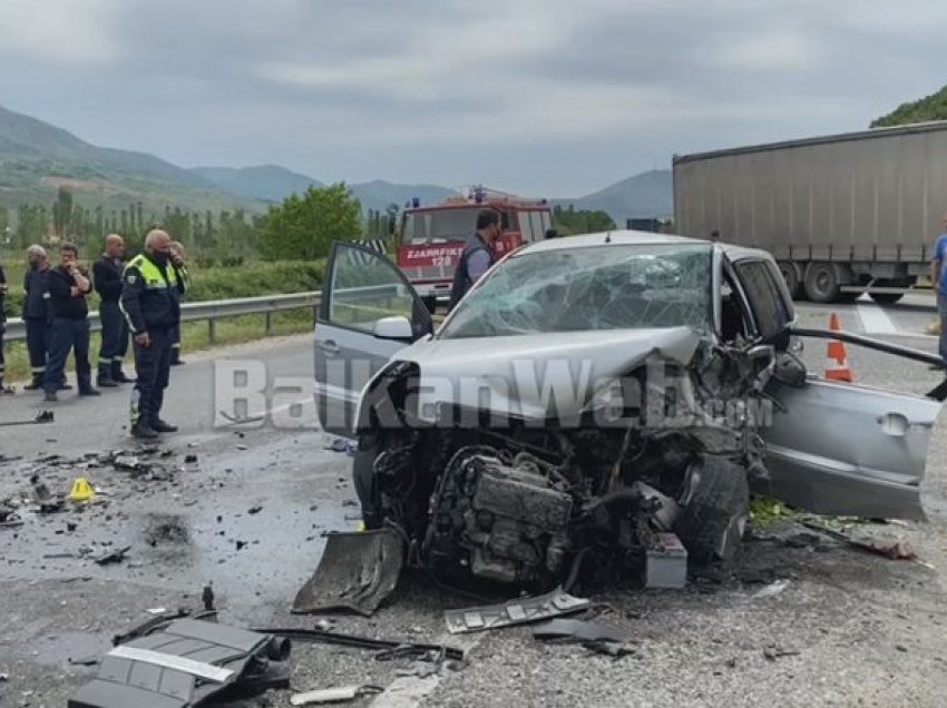 Tre makina u përfshinë në aksident në Lezhë/ Reagon Sindikata e Infermierëve: Bluzat e bardha gjithmonë në shërbimin tuaj