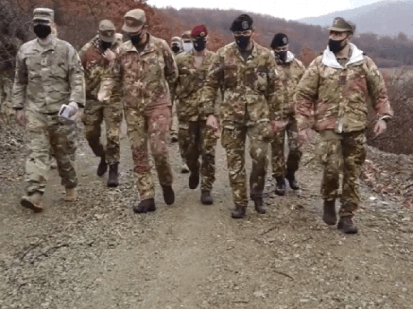 Komandanti i KFOR-it inkurajon ushtarët për garantimin e sigurisë