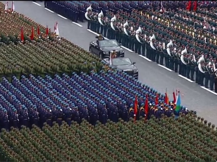 Parada e fitores ndaj fashizmit në Rusi, 12.000 trupa marrin pjesë në ceremoni
