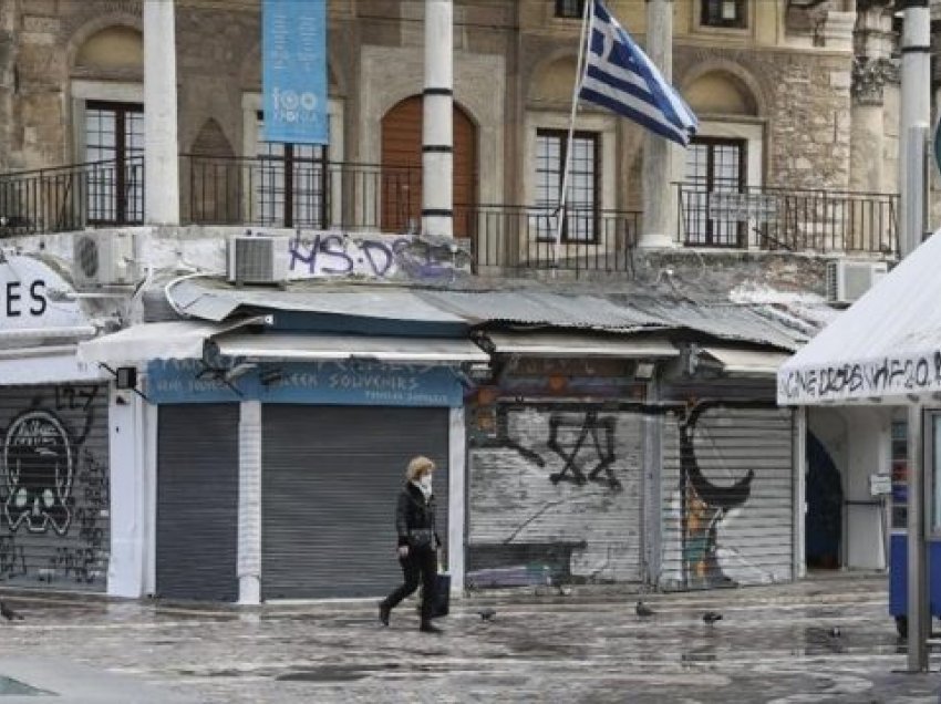 Greqia në alarm për turizmin, Ministri niset urgjent në Berlin, Varshavë dhe Londër