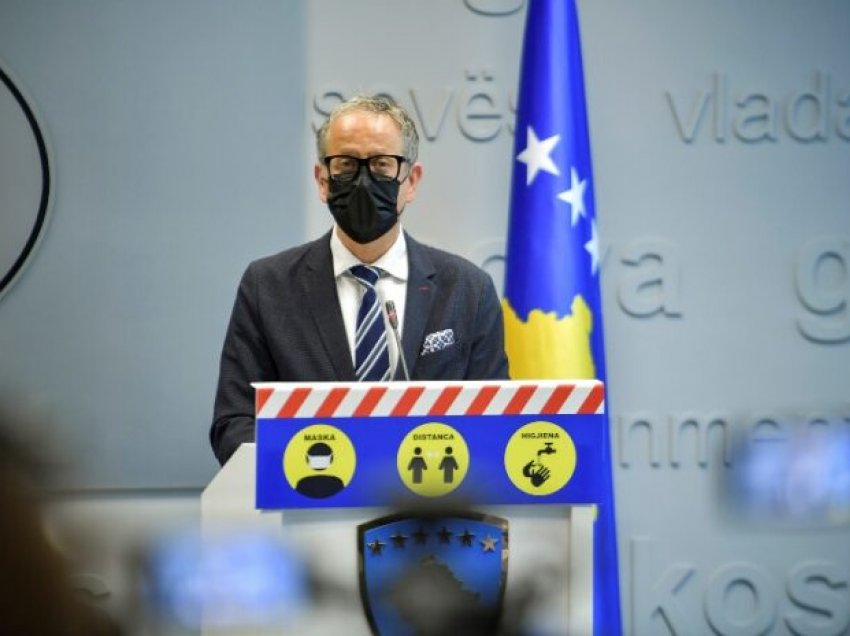 Ish-zëvendësministri i VV-së kritikon Arben Vitinë: Dështimi në këtë pikë pëlcet si bombë 