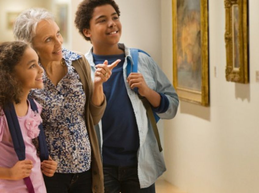 Shkuarja në muze ose teatër mund t’iu ndihmojë të jetoni më gjatë