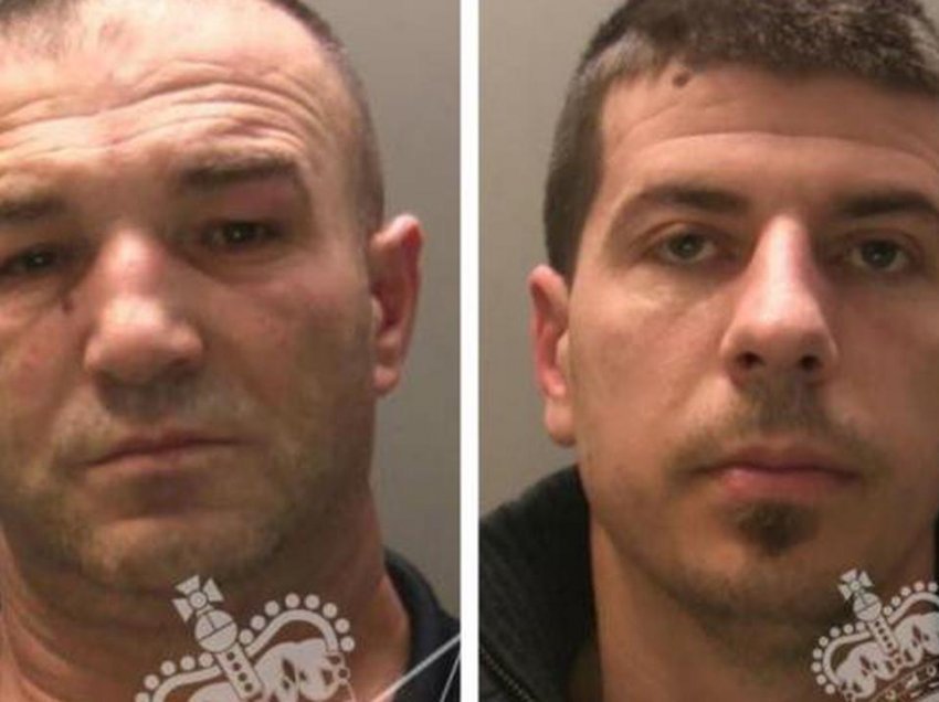 Punonin si korrierë droge në Angli, kush janë dy shqiptarët që u kapën sapo morën paratë
