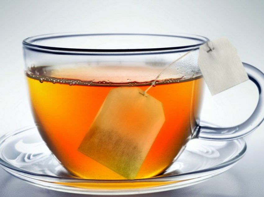 Studimi/ Njerëzit që pijnë çaj çdo ditë kanë një zemër më të shëndetshme