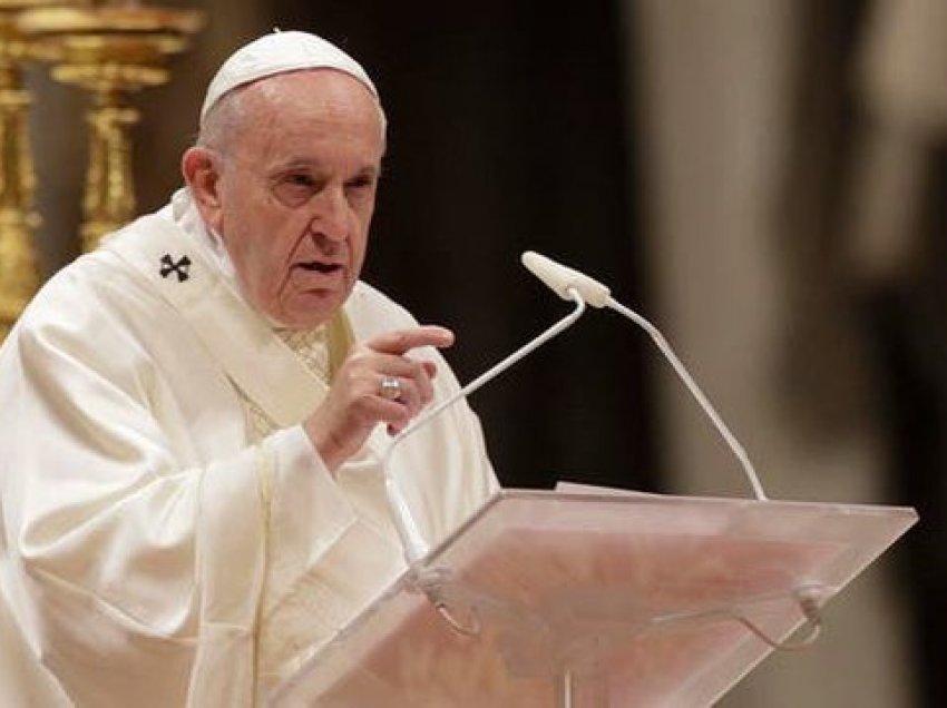 Papa Françesku bën thirrje për paqe mes Izraelit dhe Gazës: E papranueshme