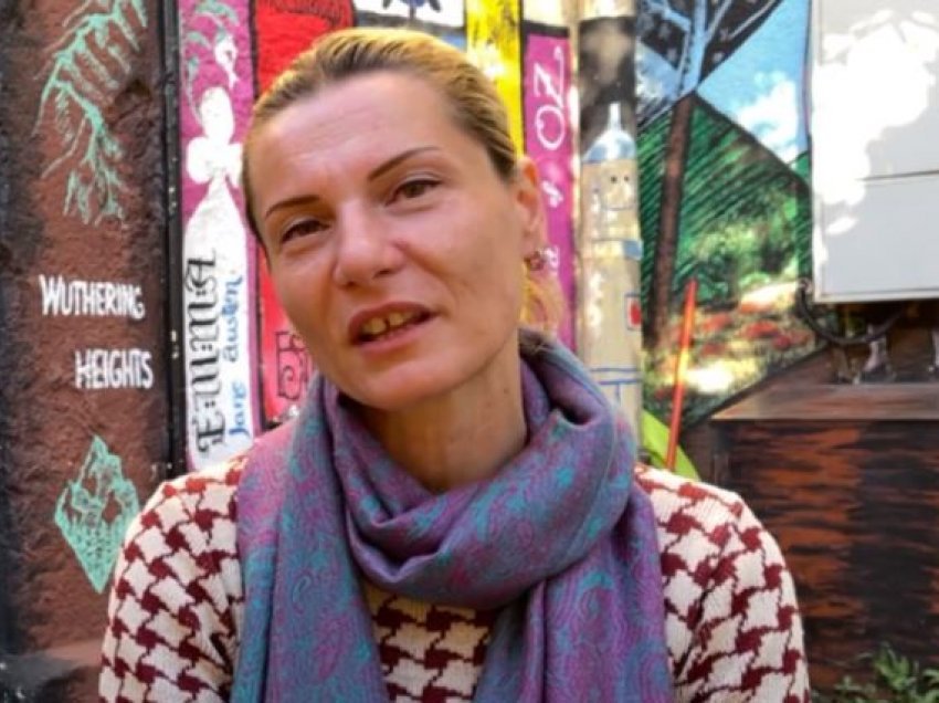 Nermin Shurdha, ekonomistja që dashuron artin dhe zbukuron qytetin e Shkodrës me muralet e saj