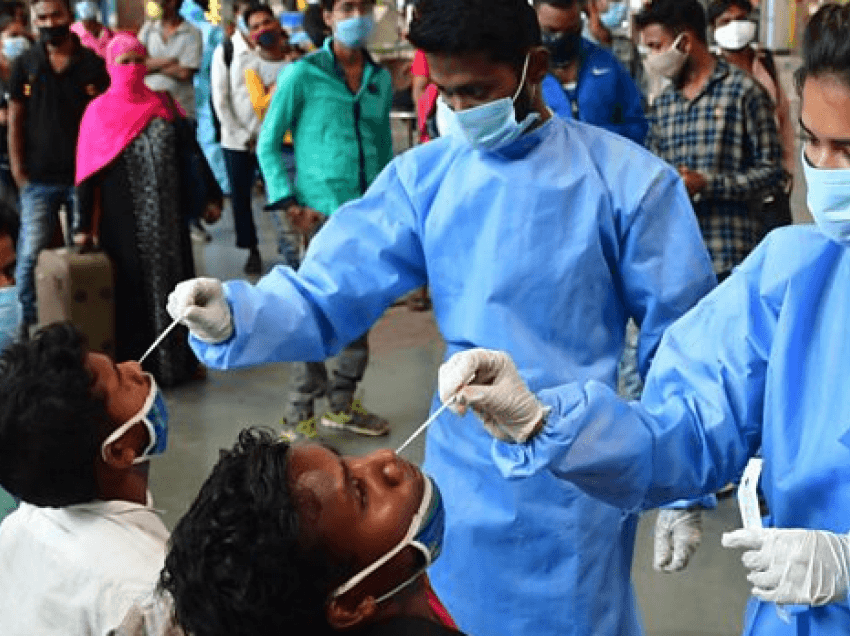 India vaksinoi mbi 8 milionë njerëz në një ditë