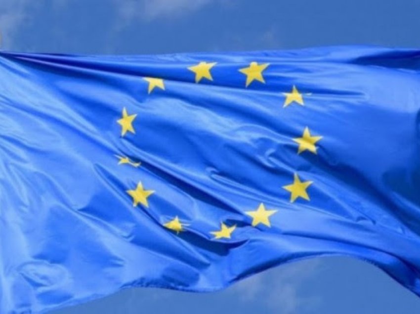 ​Flamuri evropian mbush 35 vjet