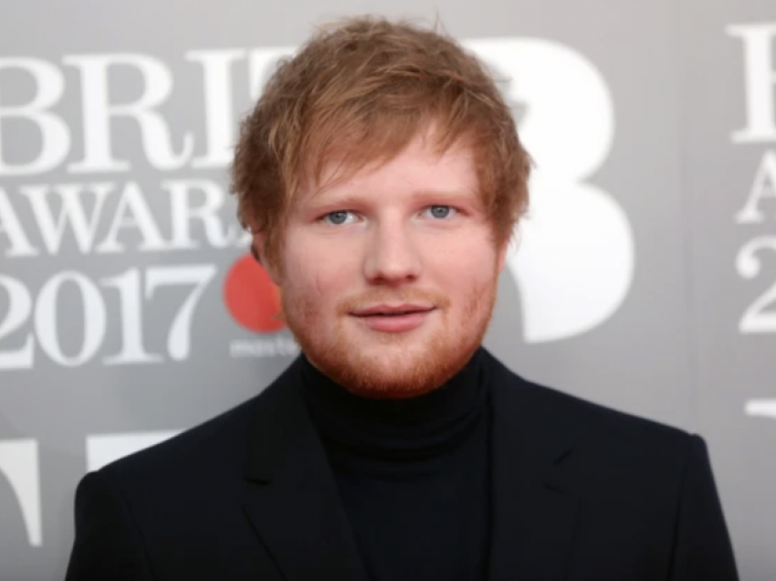 Ed Sheeran zbulon se dikur mendonte se ishte homoseksual: 'Unë kam një anë të madhe femërore'
