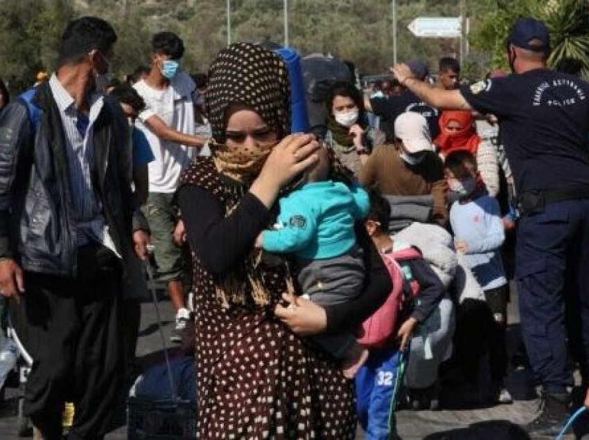 350 ushtarë bullgarë në kufi me Turqinë shkaku i emigrantëve