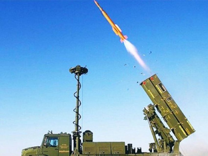 Turqia teston me sukses raketën “Siper”