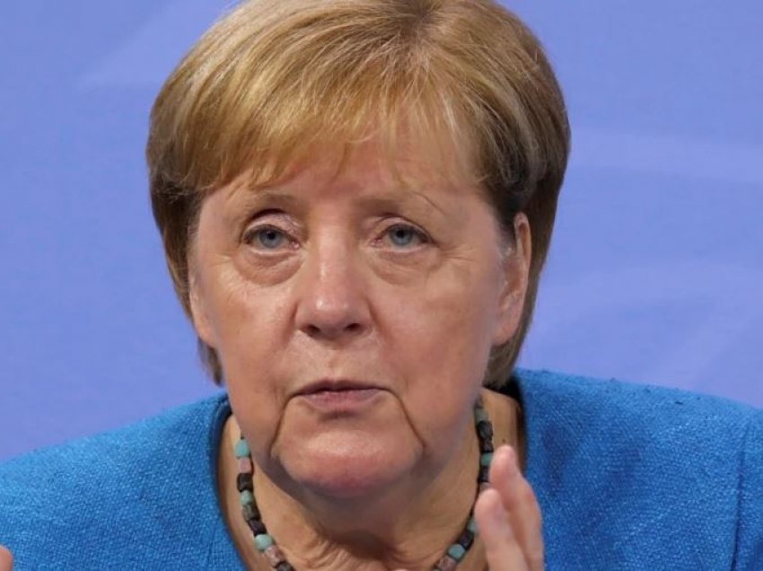 Merkel paralajmëron se Gjermania ndodhet përballë javëve shumë të vështira 