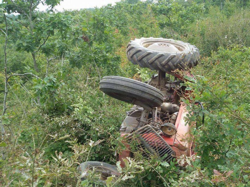 Traktori mbyt një person në Rugovë