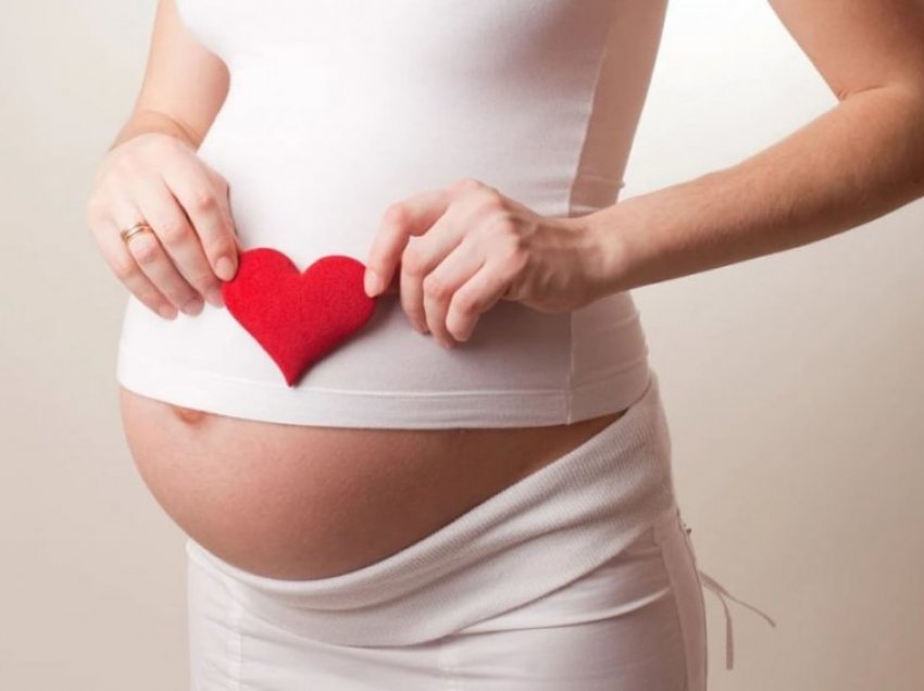 Cilat janë testet monitoruese për një shtatzëni të qetë?
