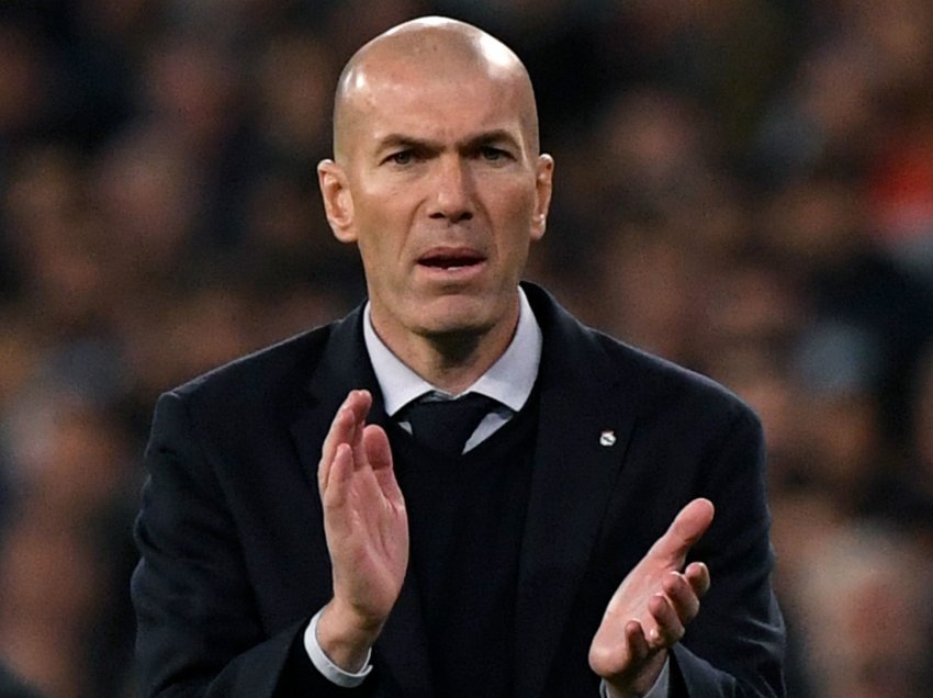 Zinedine Zidane mund të jetë trajner i ri i Manchester United