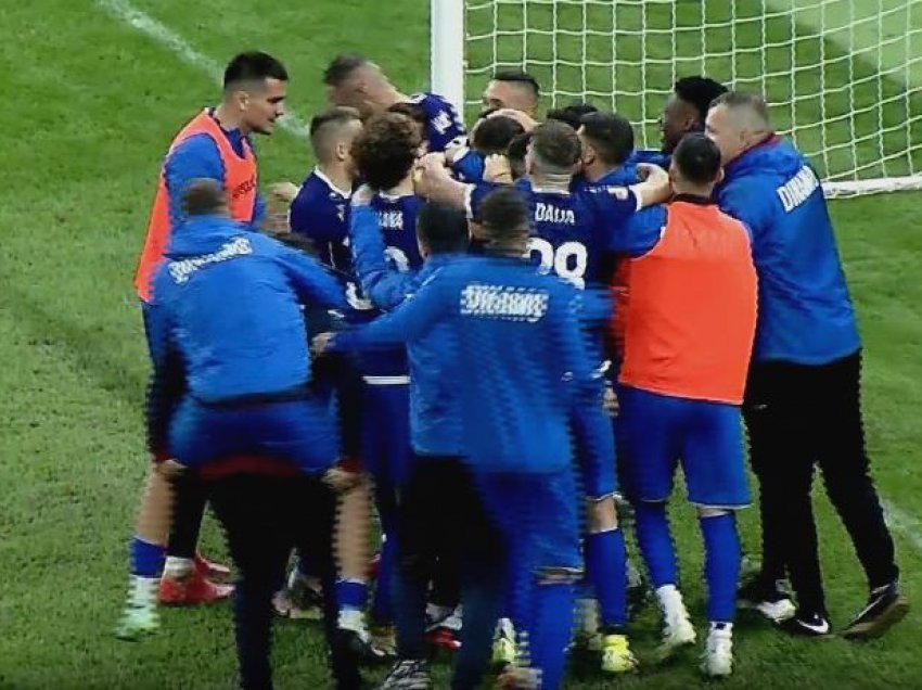 Dinamo eliminon Tiranën, në çerekfinale e pret një tjetër derbi