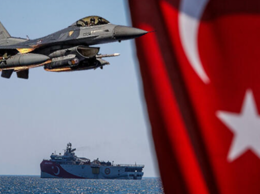 Turqia kërcënon hapur Greqinë: Për 5 orë na keni në Athinë
