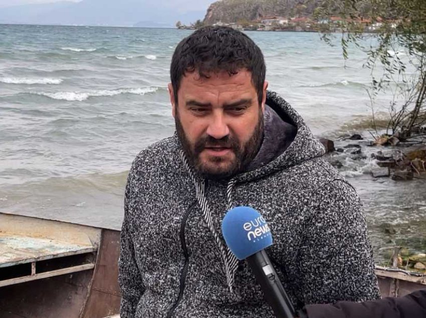 ‘Nuk marr 80 mijë lekë’, peshkatari në Pogradec tregon vështirësitë e zanatit