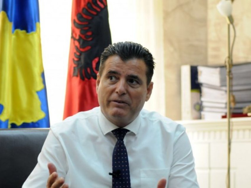 Thesari ia ndalon të gjitha pagesat dhe shpenzimet komunës së Mitrovicës