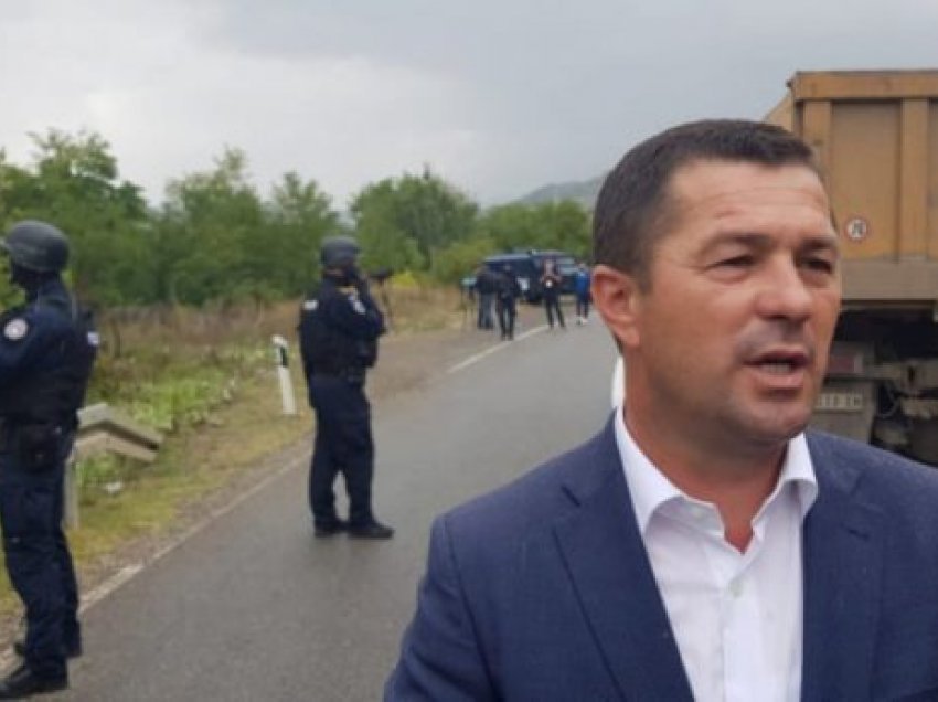 Kryetari i Leposaviqit beson që rruga në Jarinje do të zhbllokohet deri në ora 16:00