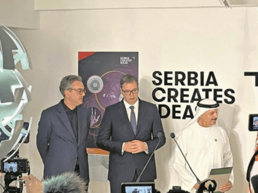 Vuçiq hap Qendrën serbe të biznesit në Dubai, fton edhe shqiptarët