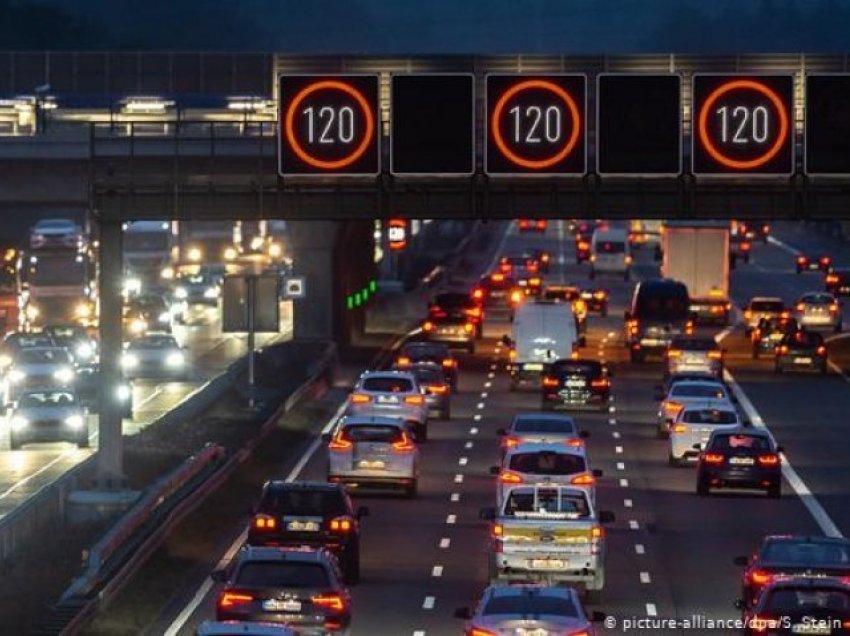 Gjermani: Debati i vazhdueshëm për kufizimin e shpejtësisë në autostrada