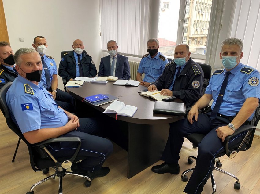Drejtori rajonal Kolonel Faton Alija vizitoi stacionin policor ne Prizren
