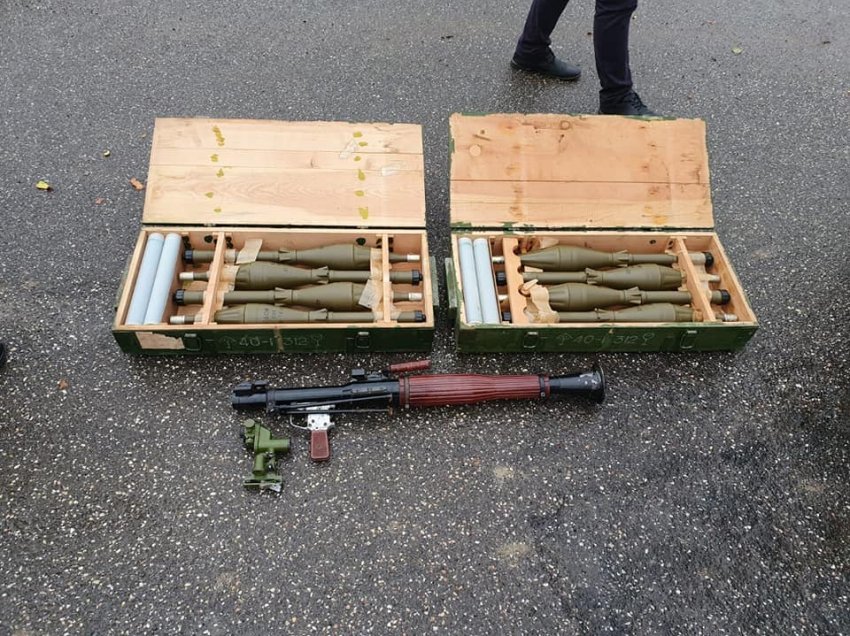 Prokuroria dhe Policia japin detajet: Konfiskohet arsenal armësh