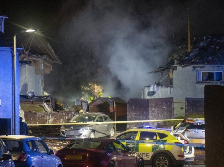 ​Shpërthimi në Skoci - shtëpitë “fluturuan” në ajër