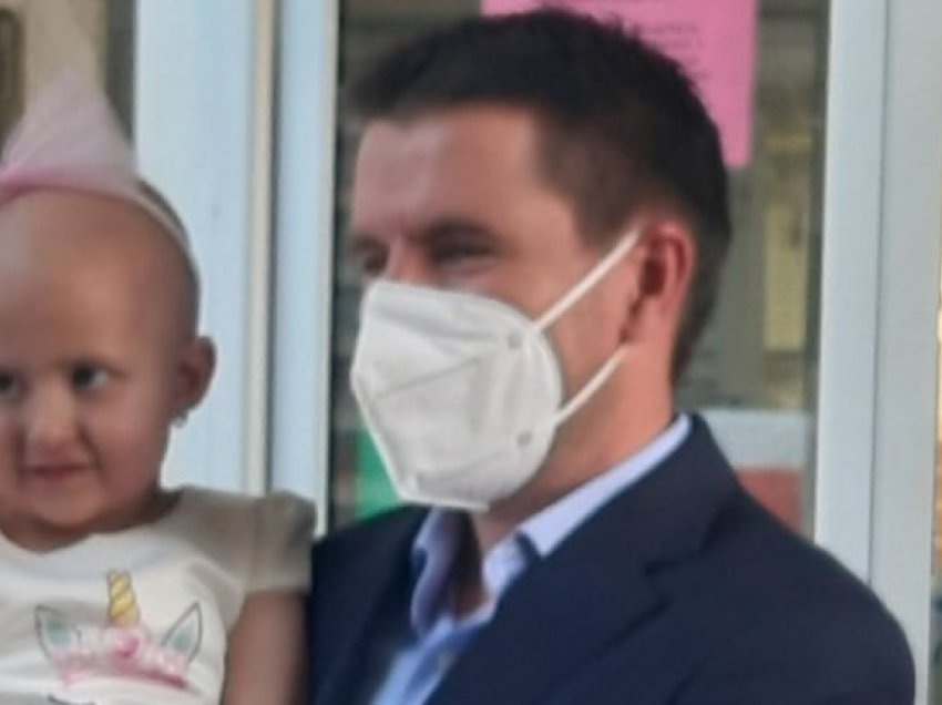 Umejra 4 vjeçare nga Shkupi, fiton betejën me kancerin