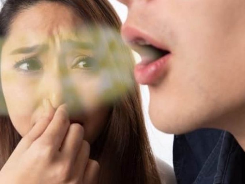 Kur era e keqe e gojës paralajmëron për probleme shëndetësore?