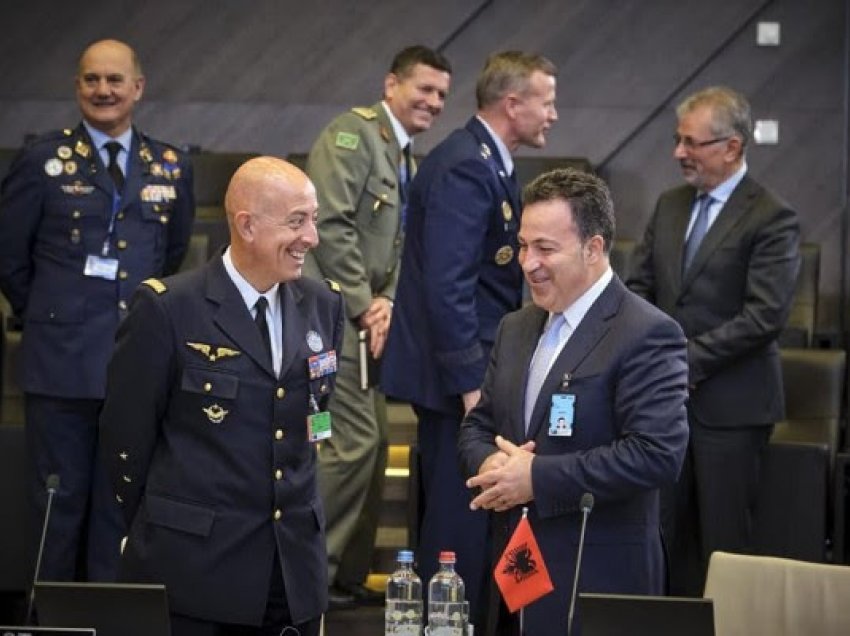 ​Ministri shqiptar në takimin e NATO-s: Kosova nuk është gjysmë shteti, por shtet i plotë