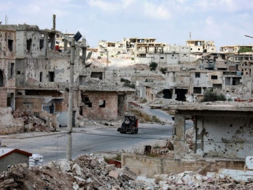 ​Regjimi i Assadit merr kontrollin e qytetit strategjik të Sirisë