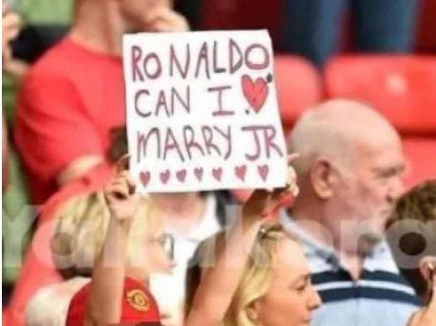 Tifozja: Ronaldo a mund të martohem me djalin tënd? 